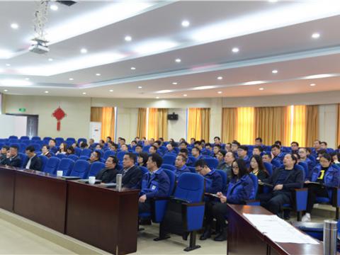 尊龙凯时集团质量月活动专题报道——“质量意识与质量工具”培训